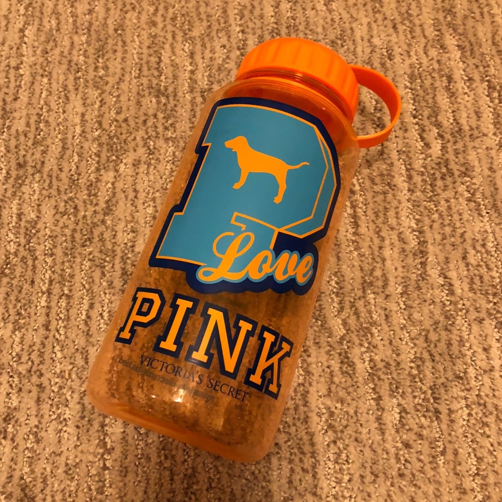 RARE Victoria’s Secret PINK Water Bottle